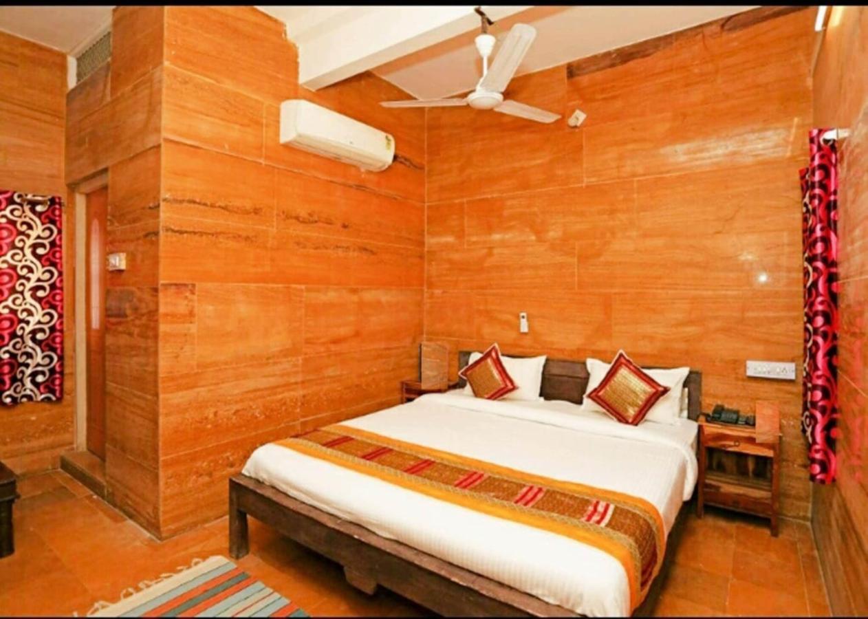 Hotel Heera Court ไจซัลเมอร์ ภายนอก รูปภาพ