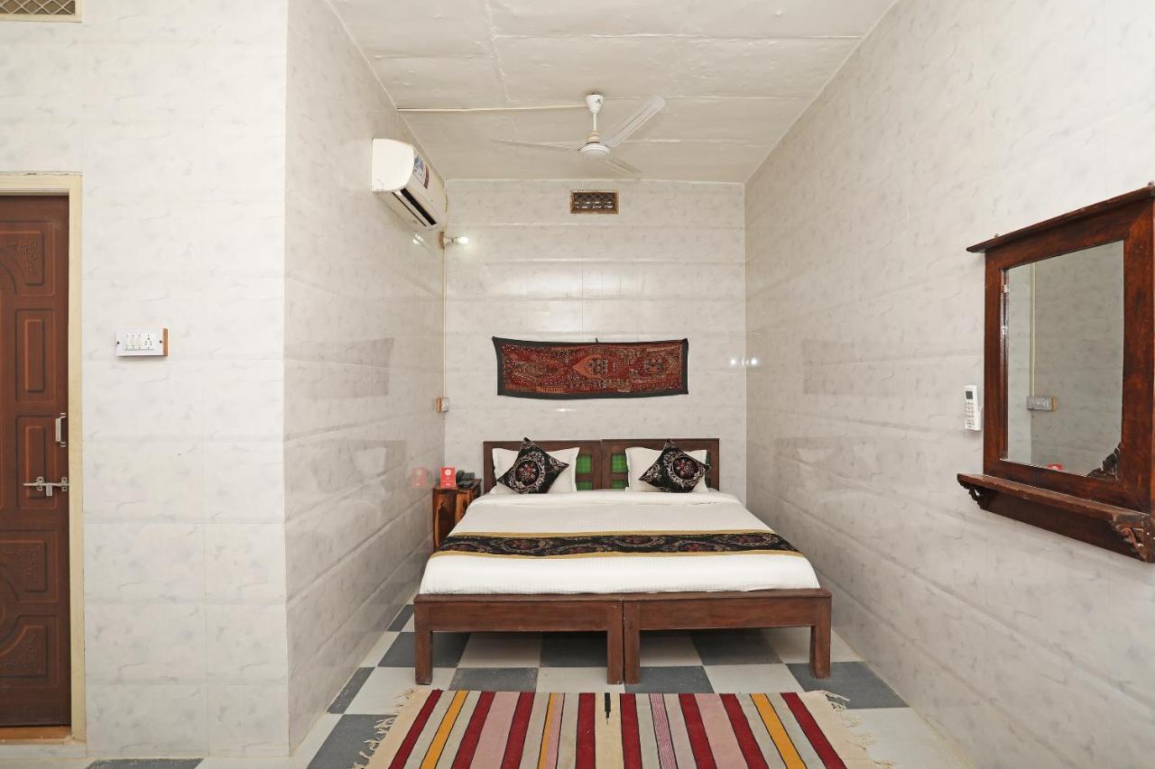 Hotel Heera Court ไจซัลเมอร์ ภายนอก รูปภาพ